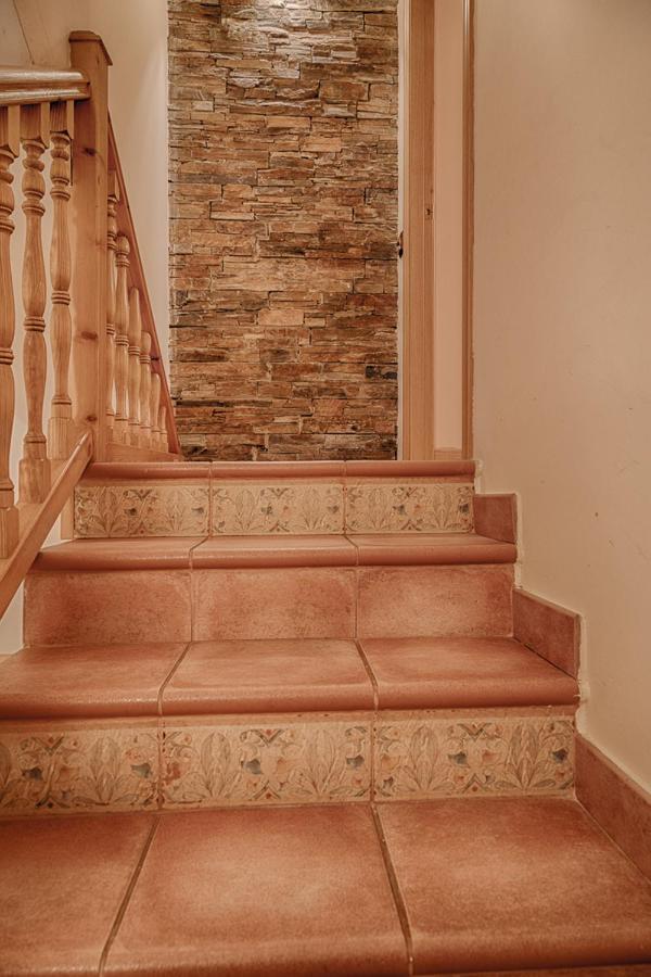 Plaus Bossòst Exterior foto